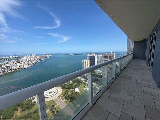 Foto del edificio - 50 Biscayne Blvd
