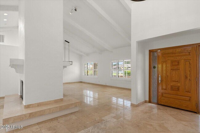 Foto del edificio - 8502 E Belgian Trail