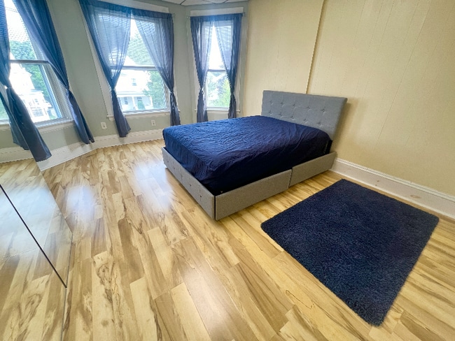Photo - 205 Washington Ave Apartment