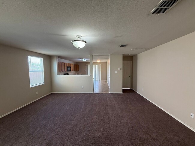 Foto del edificio - Spacious 4 bedroom in Ft. Worth!