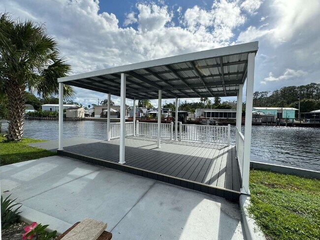 Building Photo - 6168 Deepwater Dr
