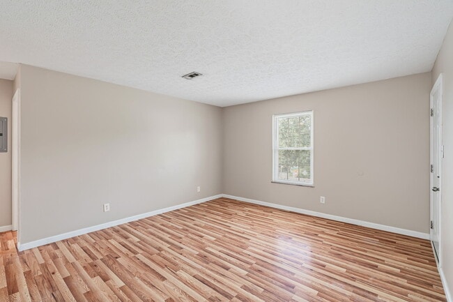 Building Photo - 4801 Cannon Ridge Dr