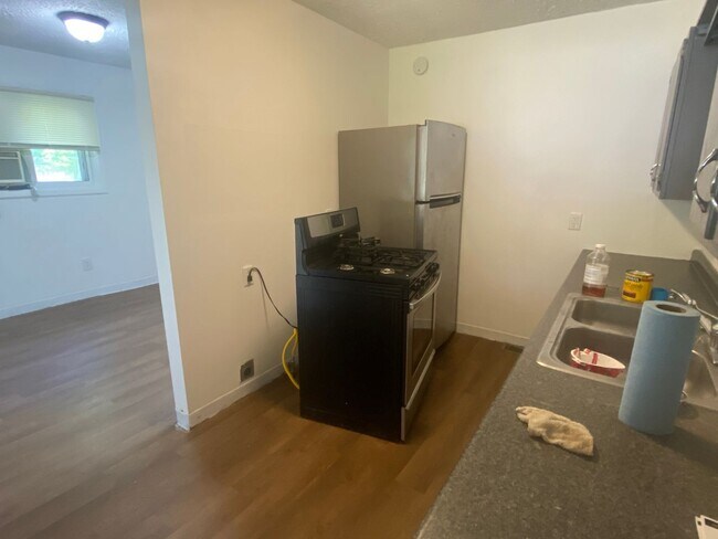 Foto del edificio - 2 Bedroom Apartment Near Downtown Bloomington, IN