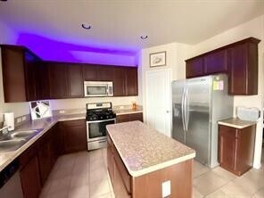 Foto del edificio - 3947 Amalfi Shores Ct