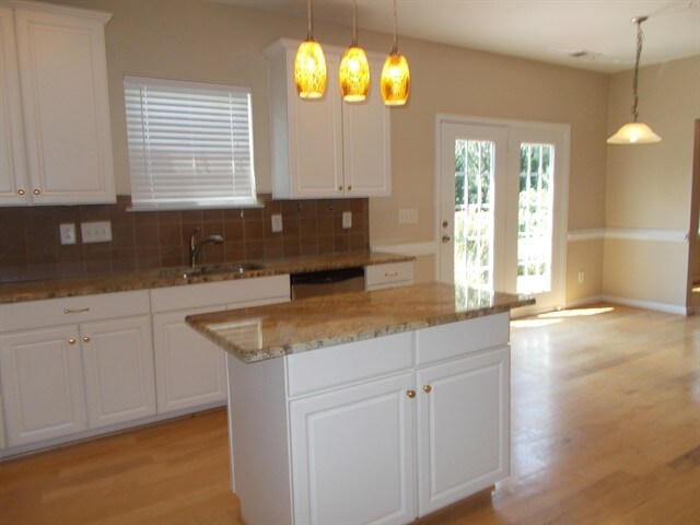 Building Photo - 12216 Palomar Dr