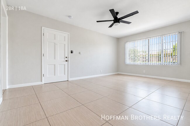 Building Photo - 4316 Santa Rosalia Dr