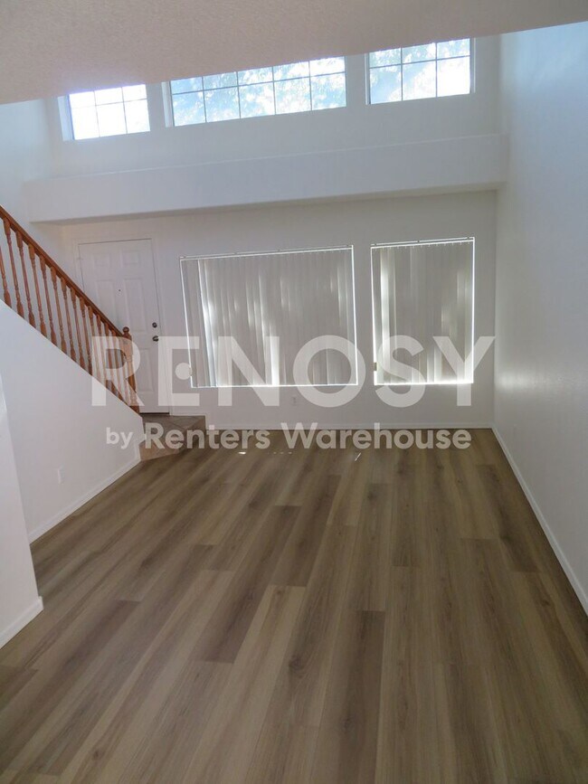 Foto del edificio - 17606 N 17th Pl