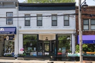 Building Photo - 2122 Boston Post Rd