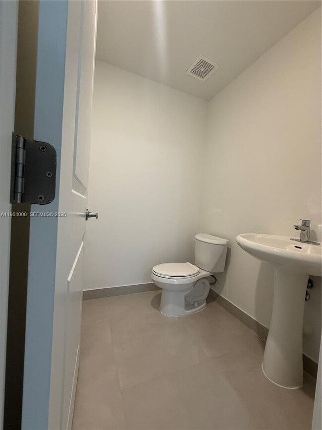 Building Photo - 34479 SW 191st Ave