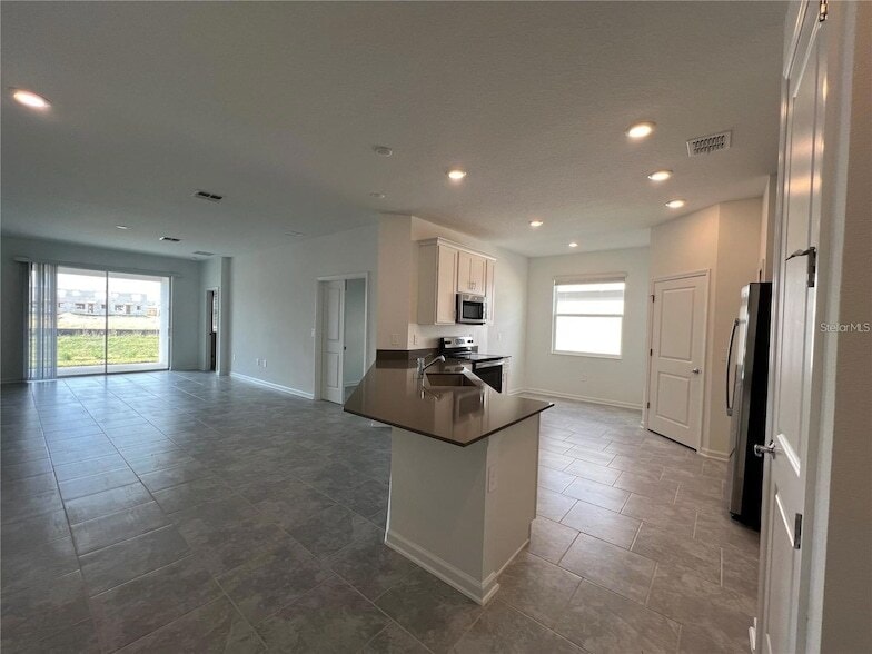 Building Photo - 178 Aces High Ln