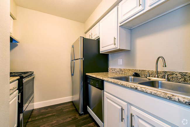 Terra at Park Row Rentals - Houston, TX | Apartments.com