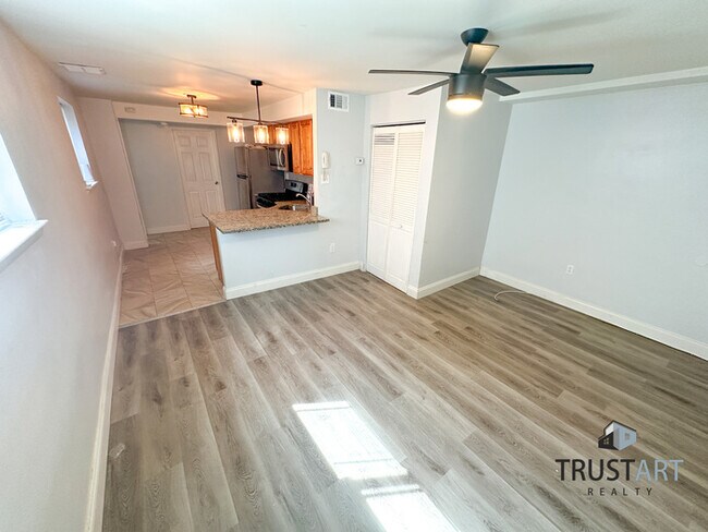 Foto del edificio - 2 Bedroom condo in Bustleton Philadelphia