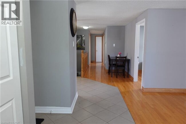 Building Photo - 21 Maitland Dr
