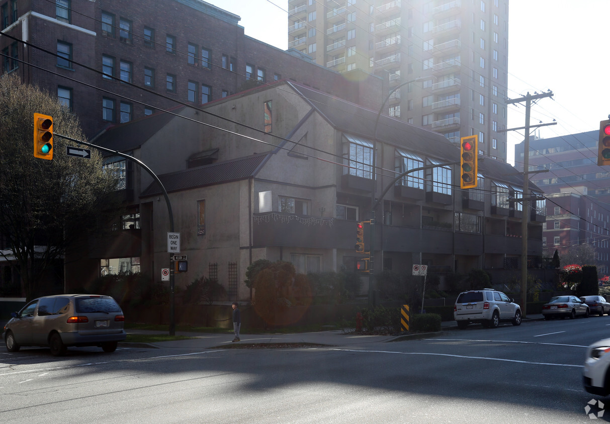 Building Photo - The Nelson