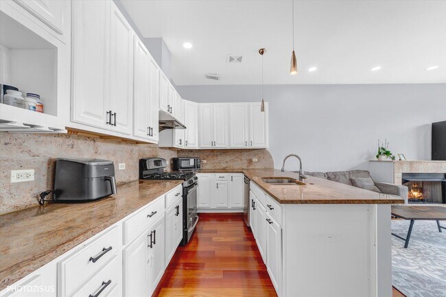 Foto del edificio - 5614 N Jersey Ave