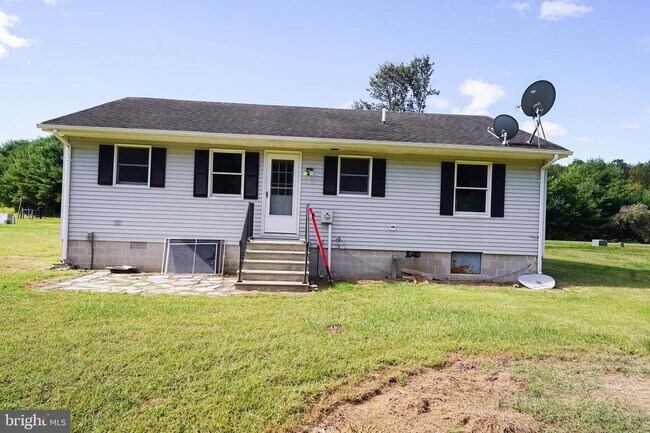 Building Photo - 13147 Backbone Rd