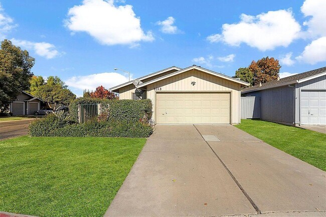 Building Photo - 6046 Carolina Cir