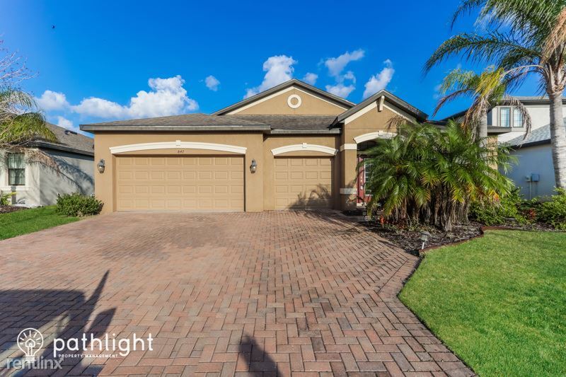 4 br, 3 bath House 847 129th Street Nort... House Rental in