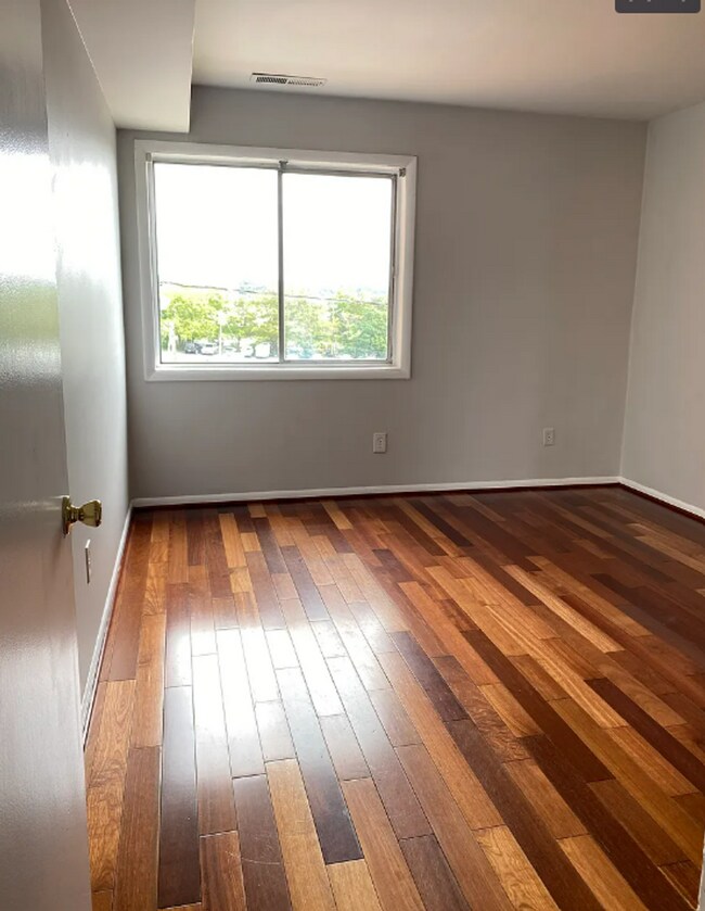 Foto del edificio - 3404 25th St S