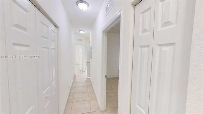 Foto del edificio - 260 NW 109th Ave