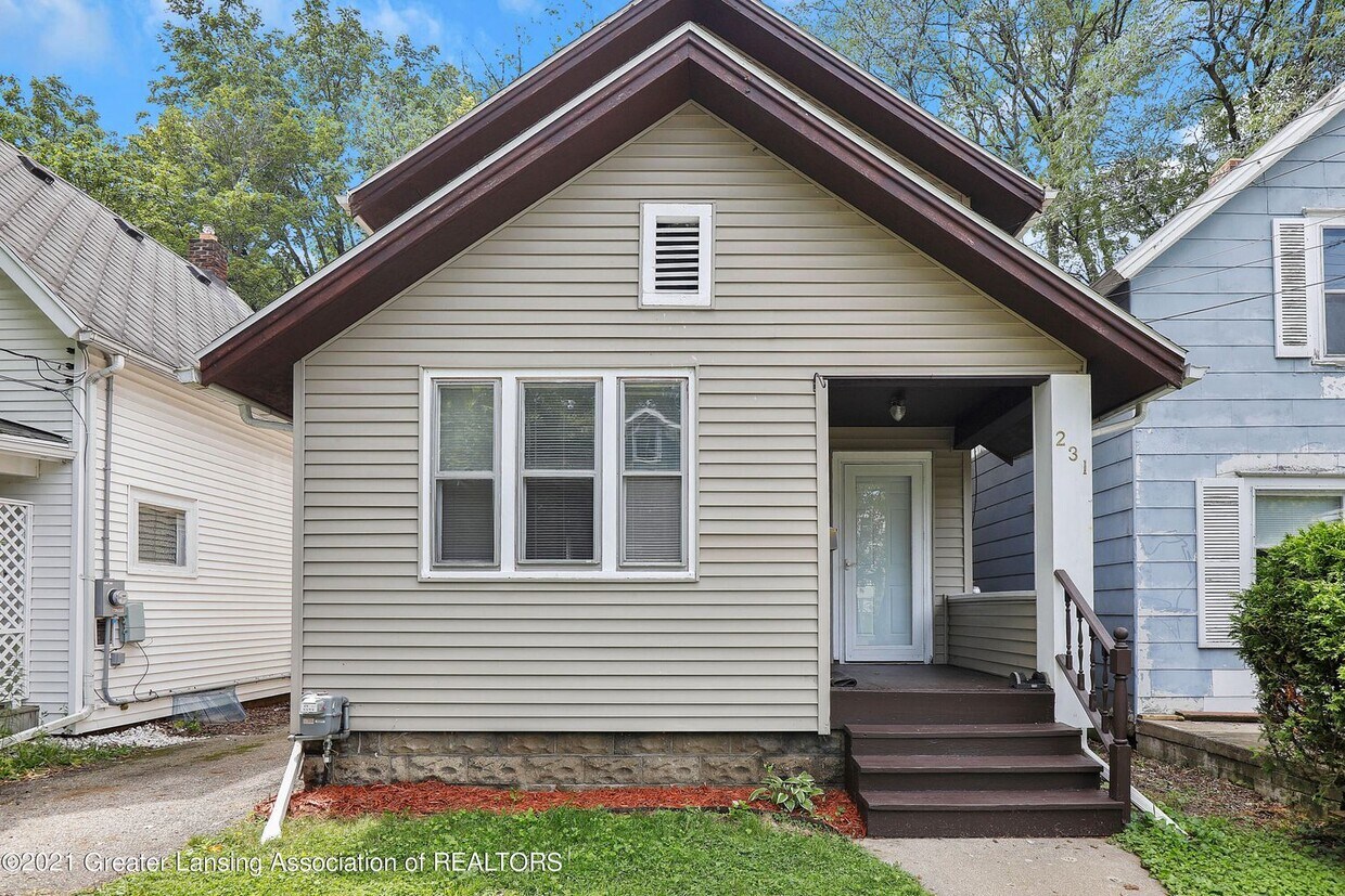 Foto principal - 231 N Fairview Ave