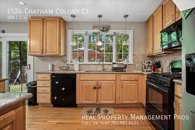 Foto del edificio - 1524 Chatham Colony Ct