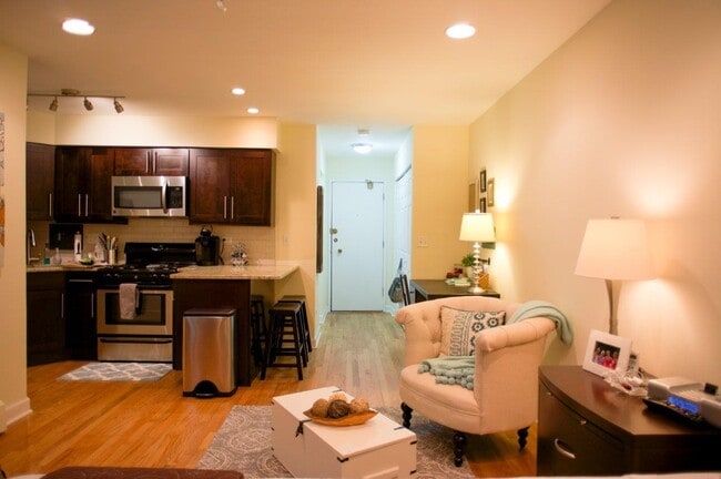 Foto del edificio - 2629 N Hampden Ct