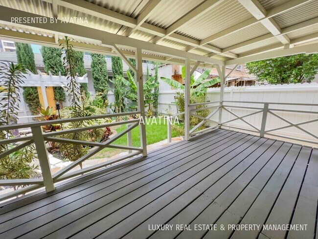 Foto del edificio - Video! Killer Waikiki Gated Bungalow!