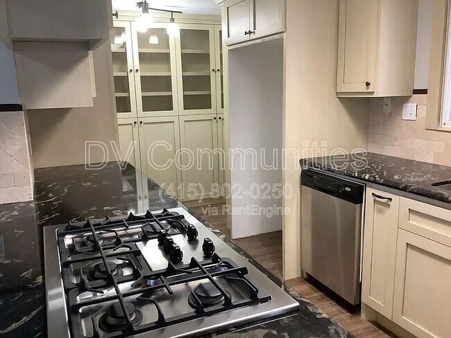 Foto del edificio - 20607 Nannette Ln