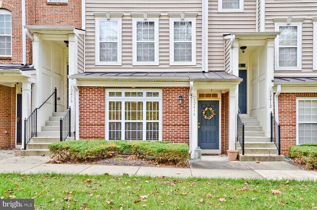 Foto del edificio - 12414 Rollys Ridge Ave