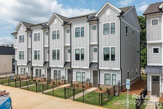 Building Photo - 5150 Old Ridge Rd