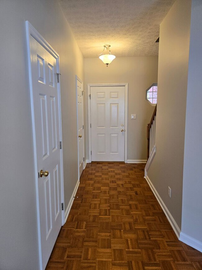 Foto del edificio - Spacious House in Great Acres  250211