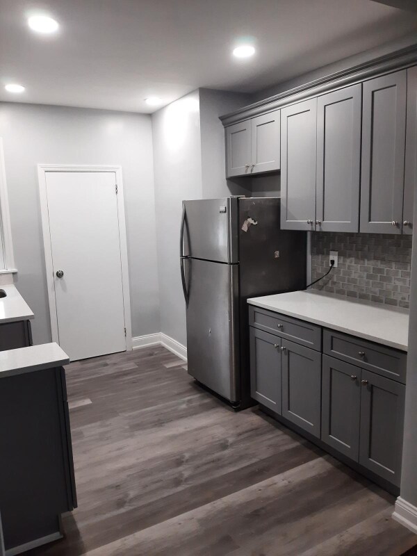 Building Photo - 9502 Avenue N