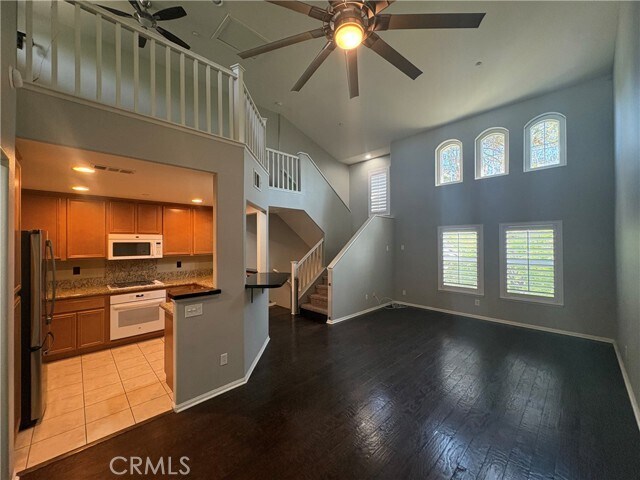 Foto del edificio - 29130 Portland Ct