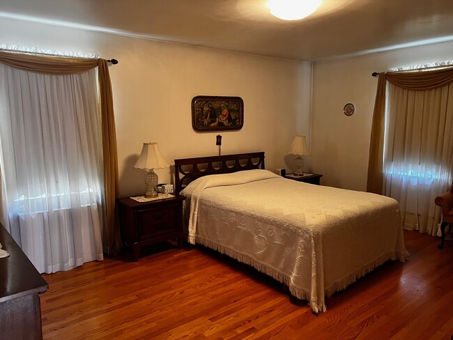 Foto del edificio - 109 Grove St