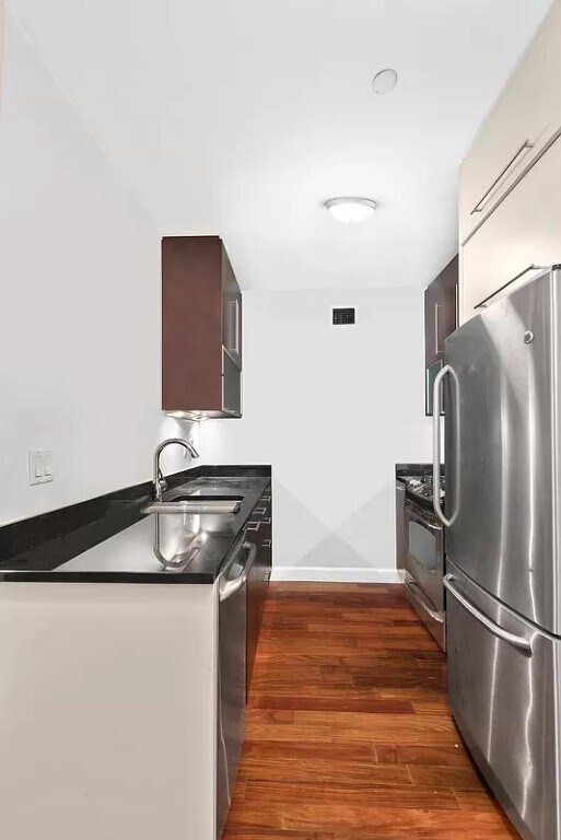 Building Photo - property_for_rent