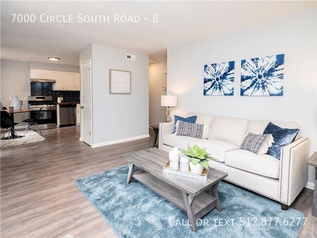 Foto del edificio - 7000 Circle S Rd
