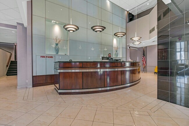 Foto del edificio - 7000 JFK Blvd E