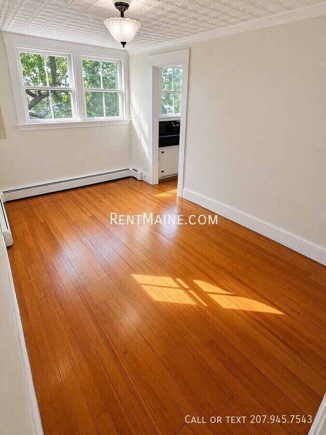 Foto del edificio - 269 French St