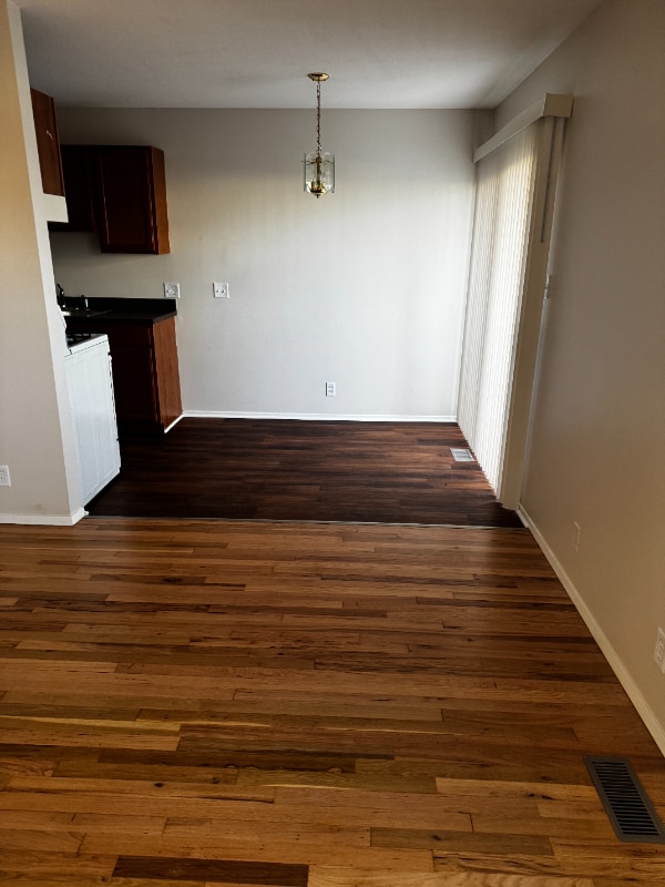 Foto del edificio - 609 E 5th St