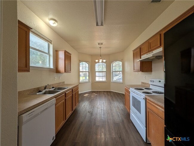 Building Photo - 341 Placid Meadow