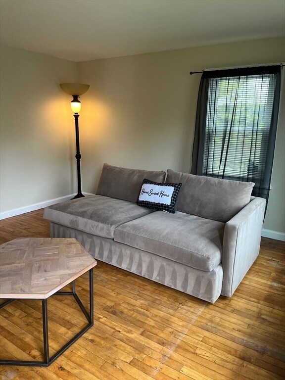 Building Photo - 15 Wellworth St