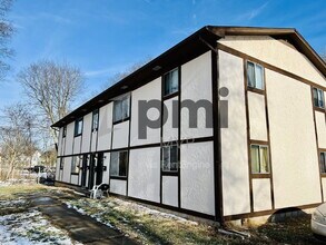 Building Photo - 834 Whitethorne Ave