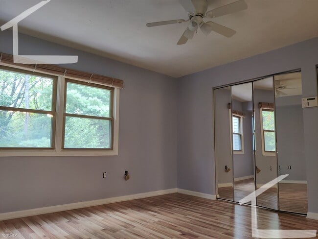 Foto del edificio - 2 br, 2.5 bath Townhome - 1301 Lagrange St