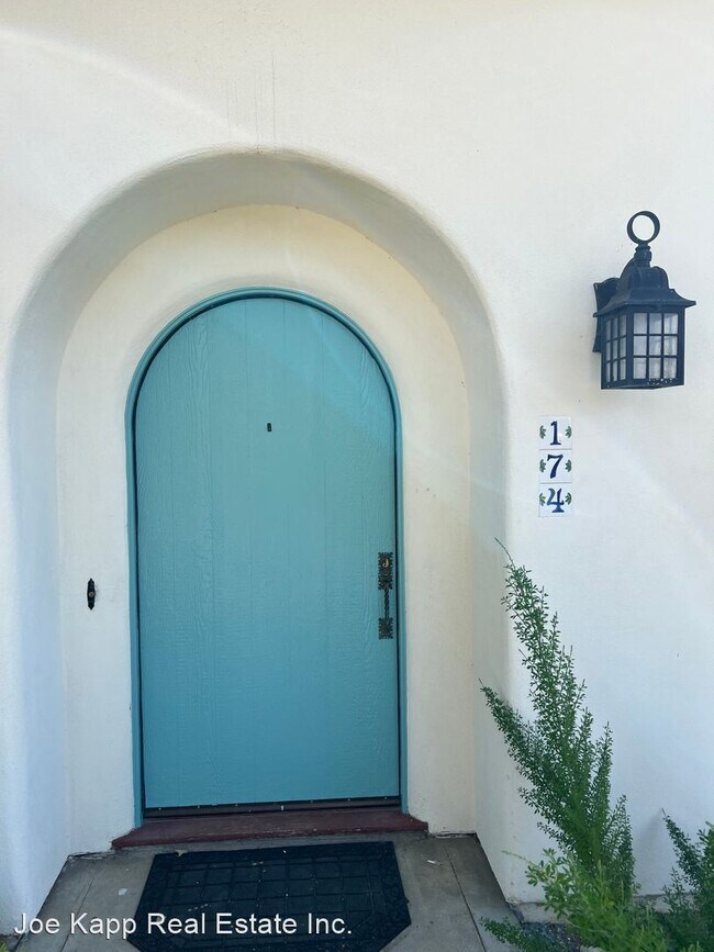 Foto del edificio - 3 br, 2.5 bath House - 174 N Pacific Ave.