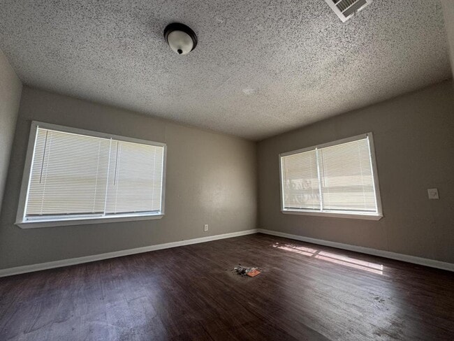 Foto del edificio - 1508 S 43rd St