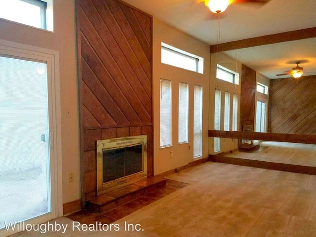 Building Photo - 8171 Harley St