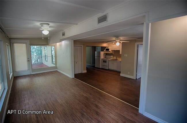 Building Photo - 4305 Avenue A