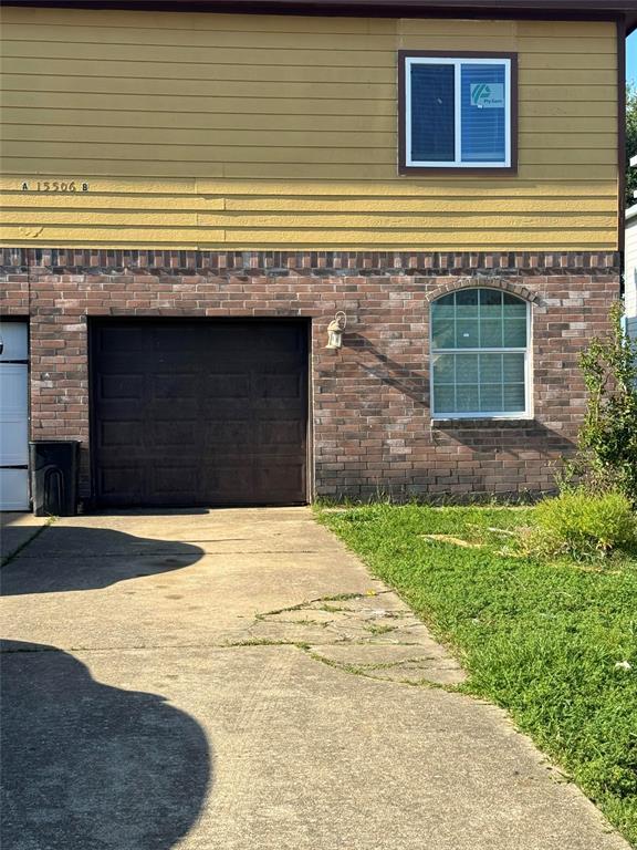 Foto principal - 15506 Waldron Cir