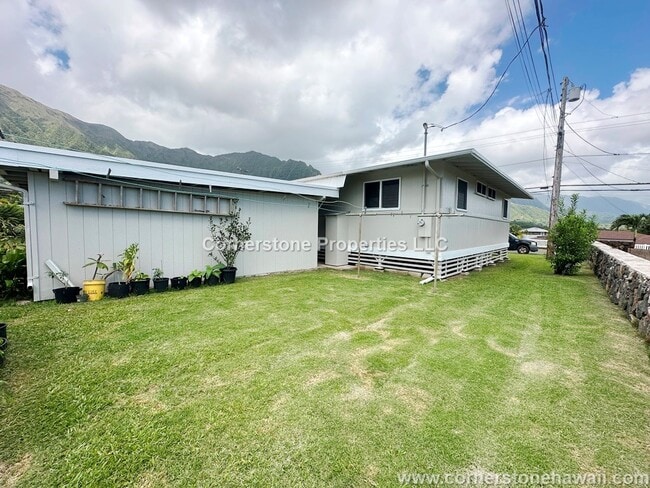 Building Photo - 47-490-490 Ahuimanu Rd